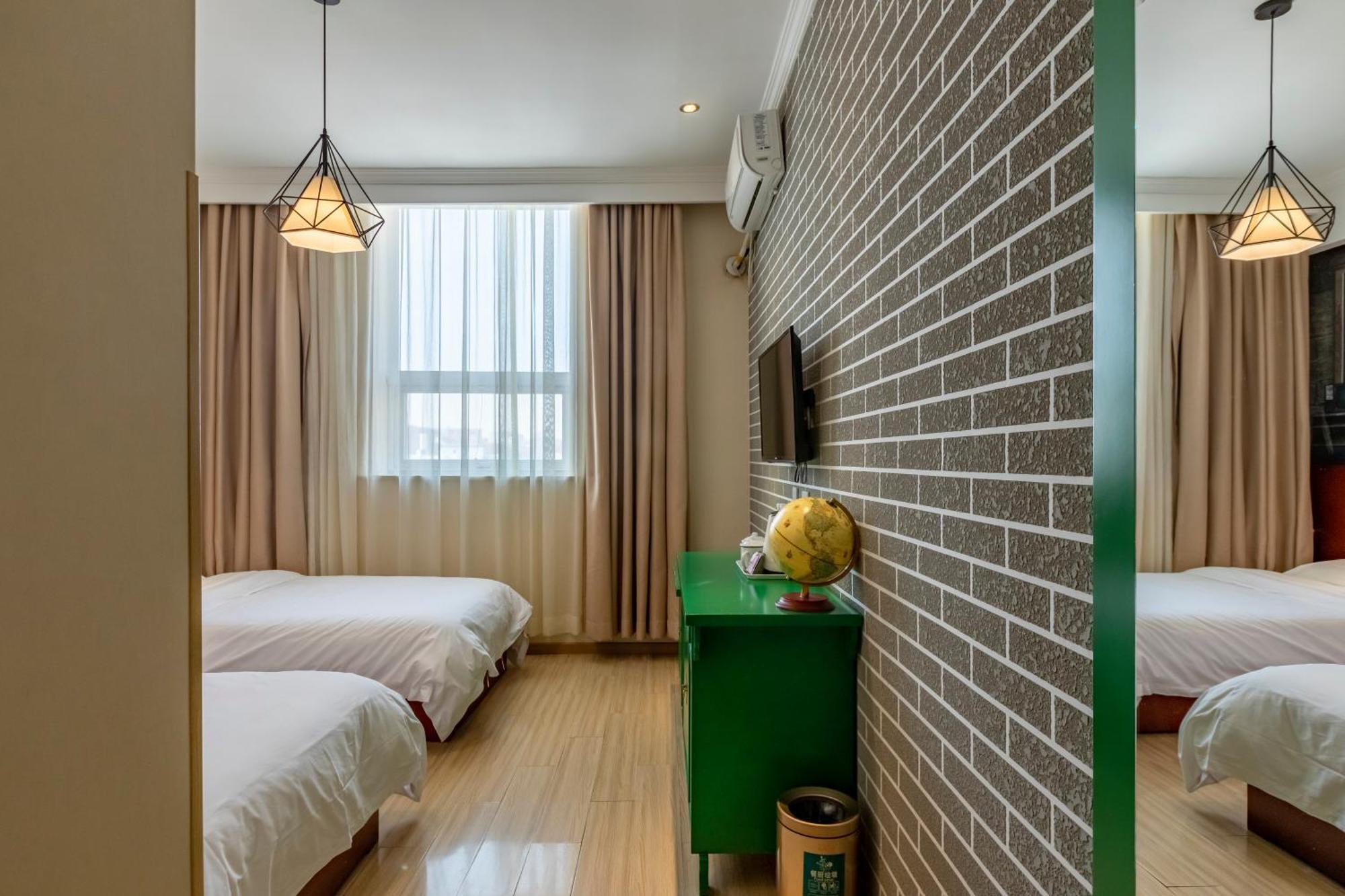 Happy Dragon City Center Alley Hotel -In The City Center With Big Window&Heater, Ticket Service&Free Coffee&Food Recommendation,Near Tian Anmen Forbiddencity,Easy To Get Traditional Walking Area&Shichahai Beijing Luaran gambar