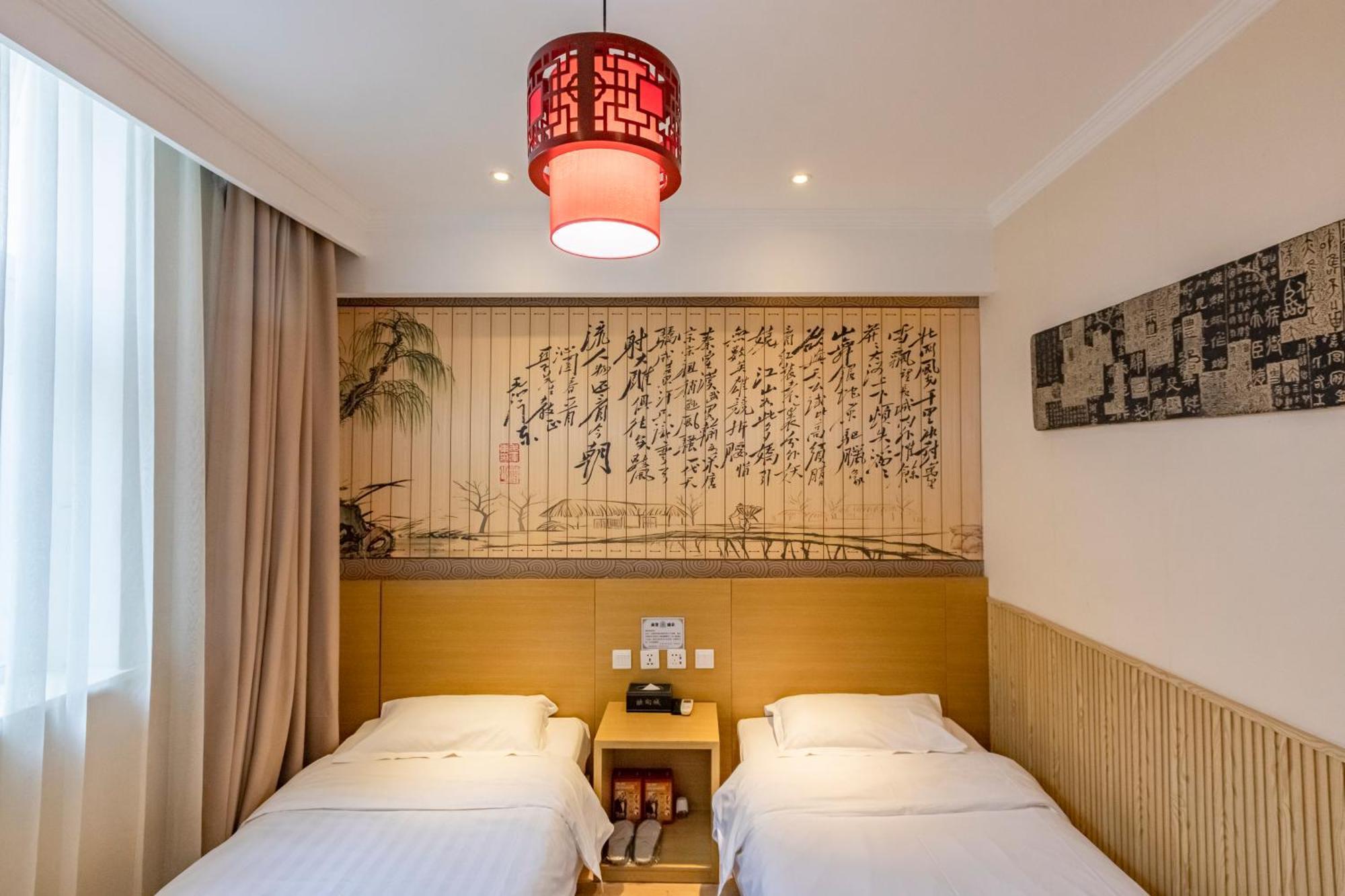 Happy Dragon City Center Alley Hotel -In The City Center With Big Window&Heater, Ticket Service&Free Coffee&Food Recommendation,Near Tian Anmen Forbiddencity,Easy To Get Traditional Walking Area&Shichahai Beijing Luaran gambar